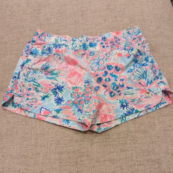 Lilly Pulitzer Ocean View Shorts - Picture 1 of 5